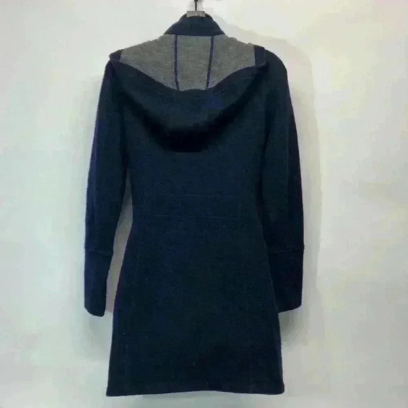 Akini xs Long blue jacket and polyester - Picture 5 of 7